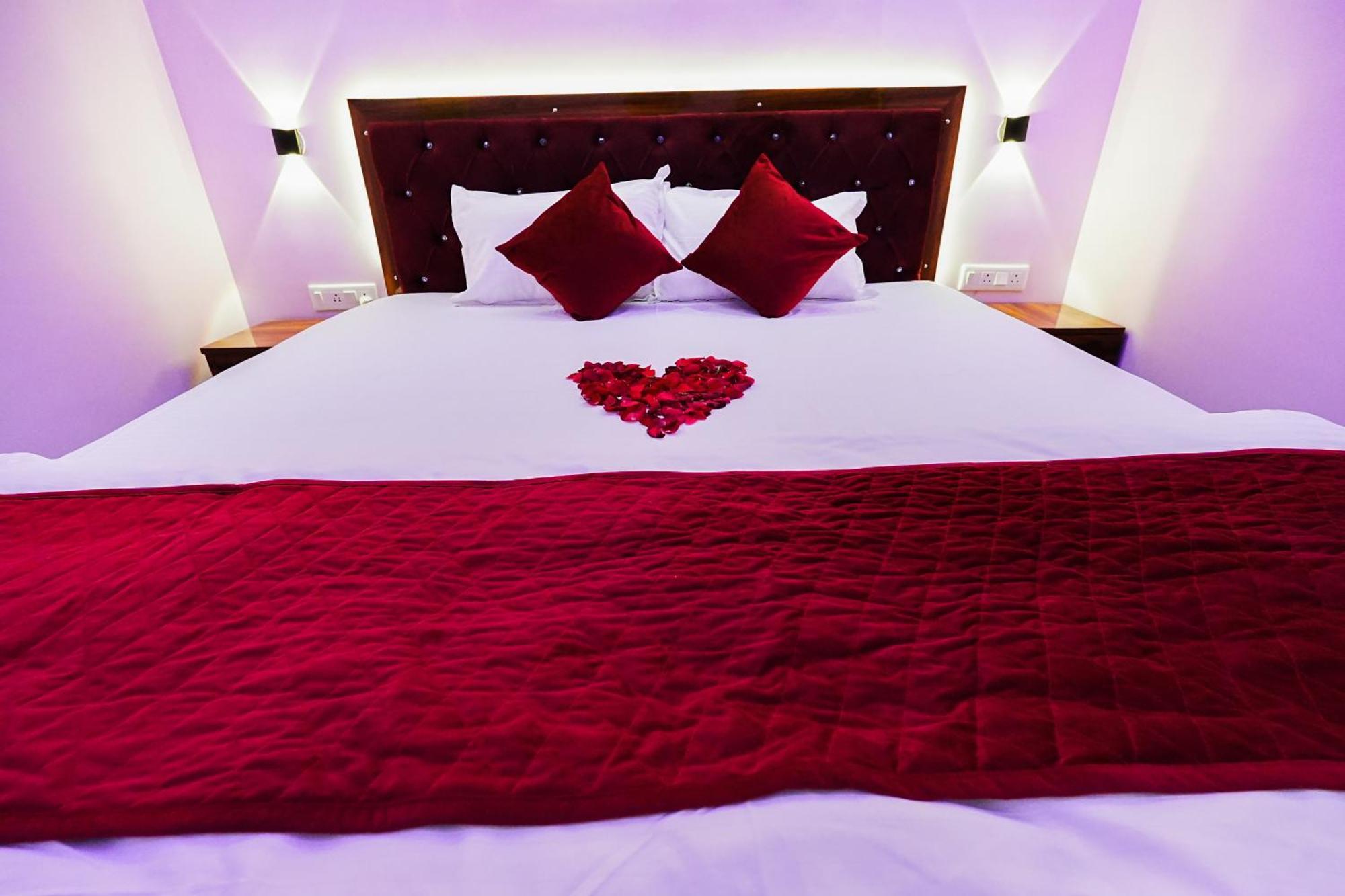 Hotel Rj Patna  Exterior photo